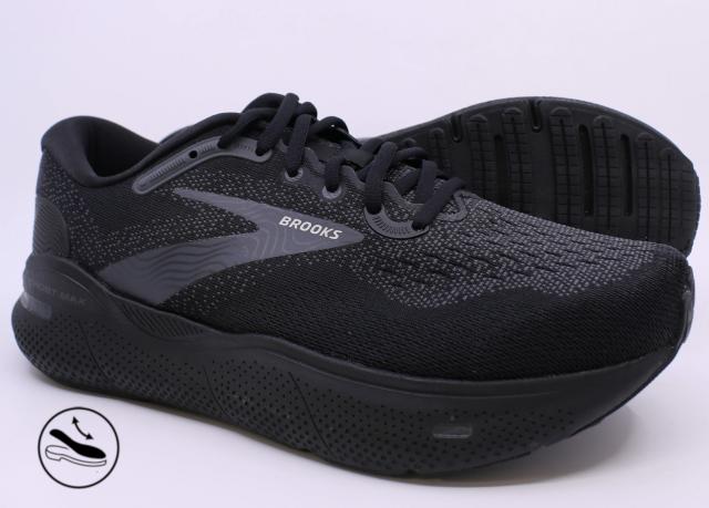 Brooks ghost all black sale